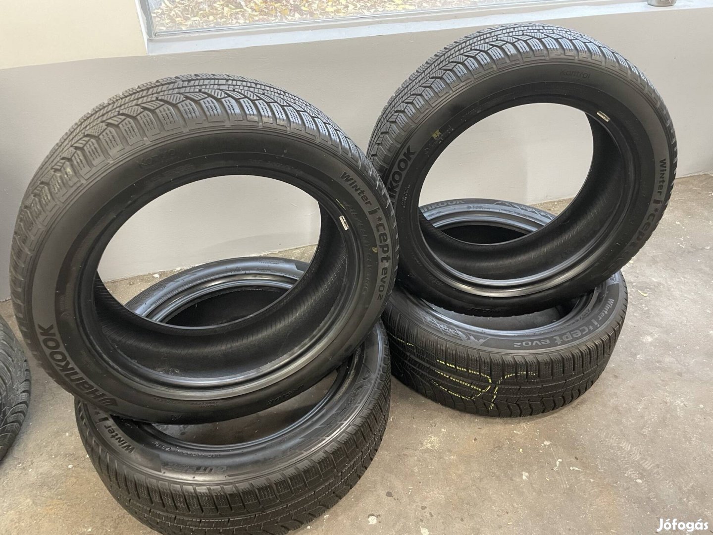215/55 R17 Hankook Winter Icept Evo2 Dot19 5mm