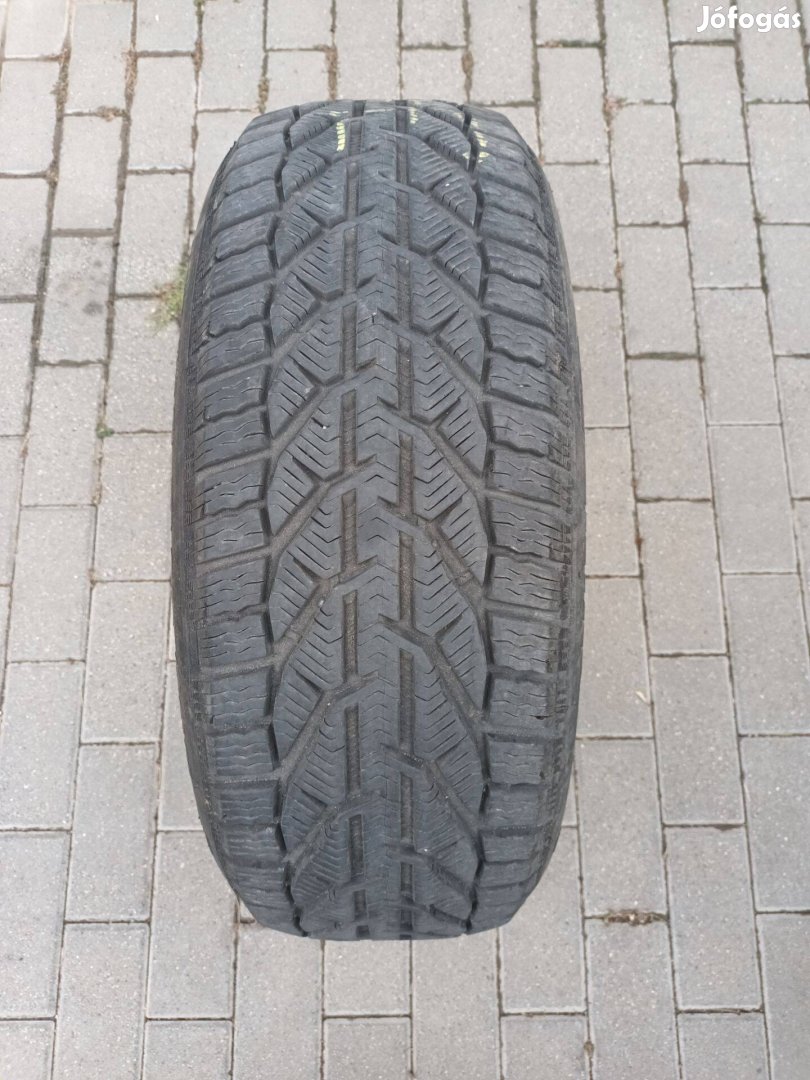 215/55 R17 Taurus használt gumi garnitúra DOT:2018