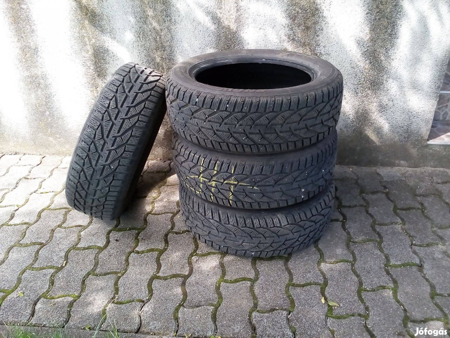 215/55 R17 V98 téli gumi szett 6/7 mm
