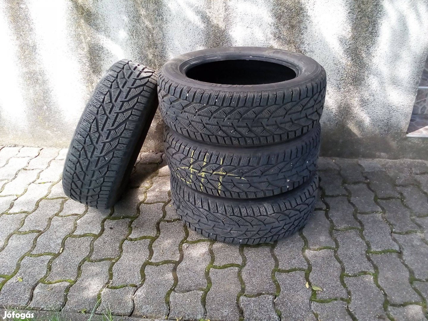 215/55 R17 V98 téli gumi szett 6/7 mm