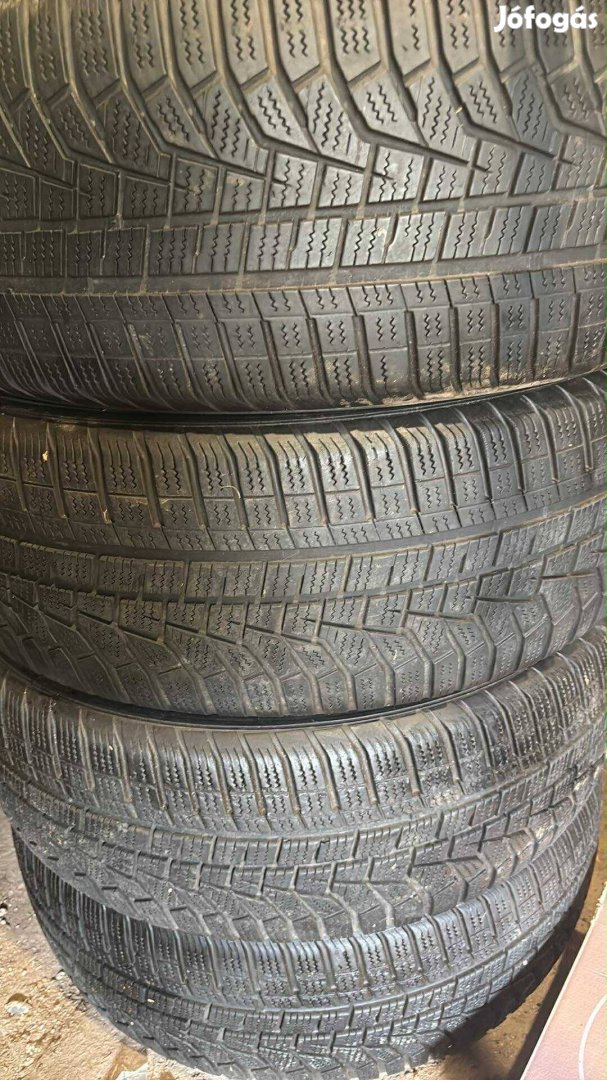 215/55 R18 Téli gumi
