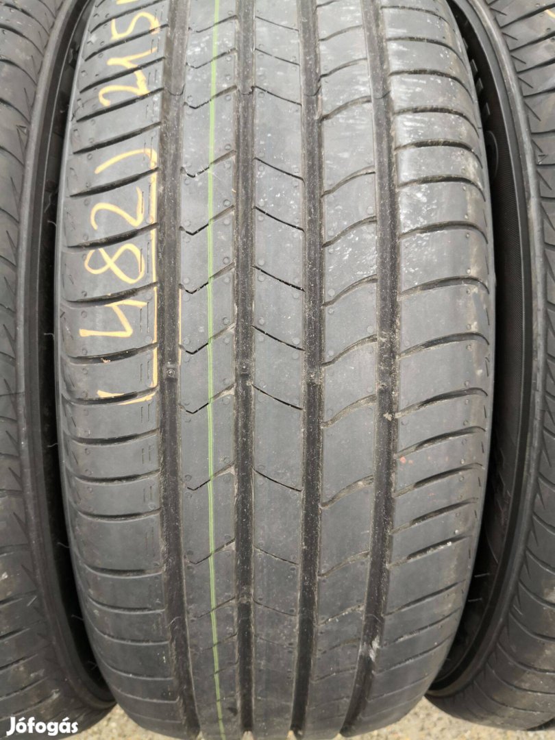 215/55 R18 Új!! Kumho nyári gumi 110000ft a 4db /482/