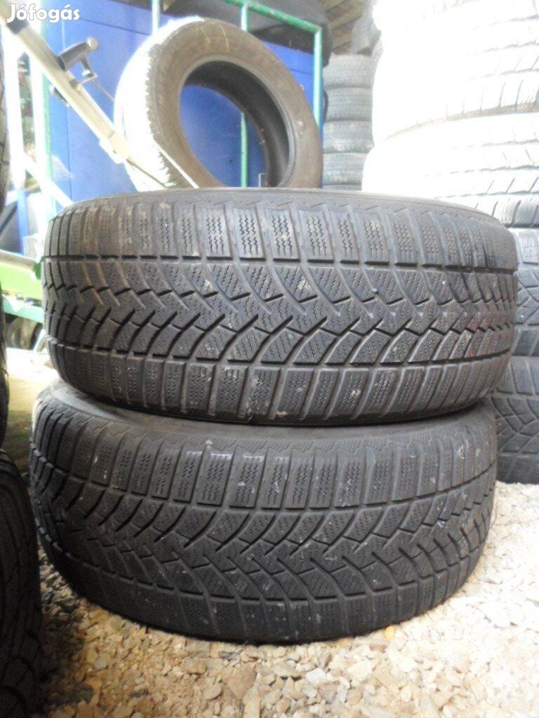 215/55 R 16 Semperit téli gumi