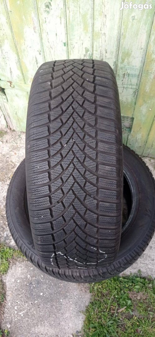 215/55 r17 2db 4éves 90%os Bridgestone téli gumi eladó