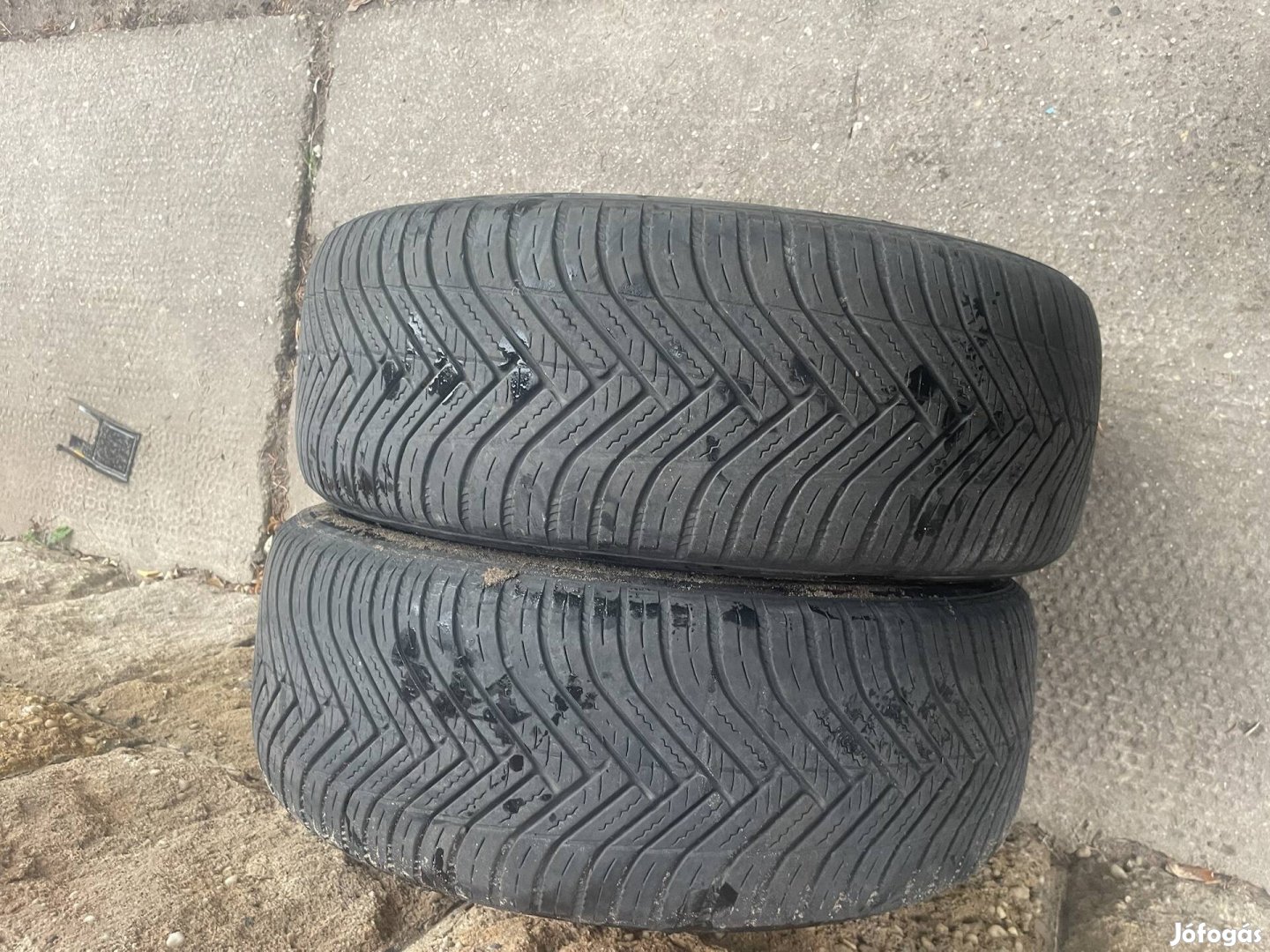 215/55 r17 téligumi