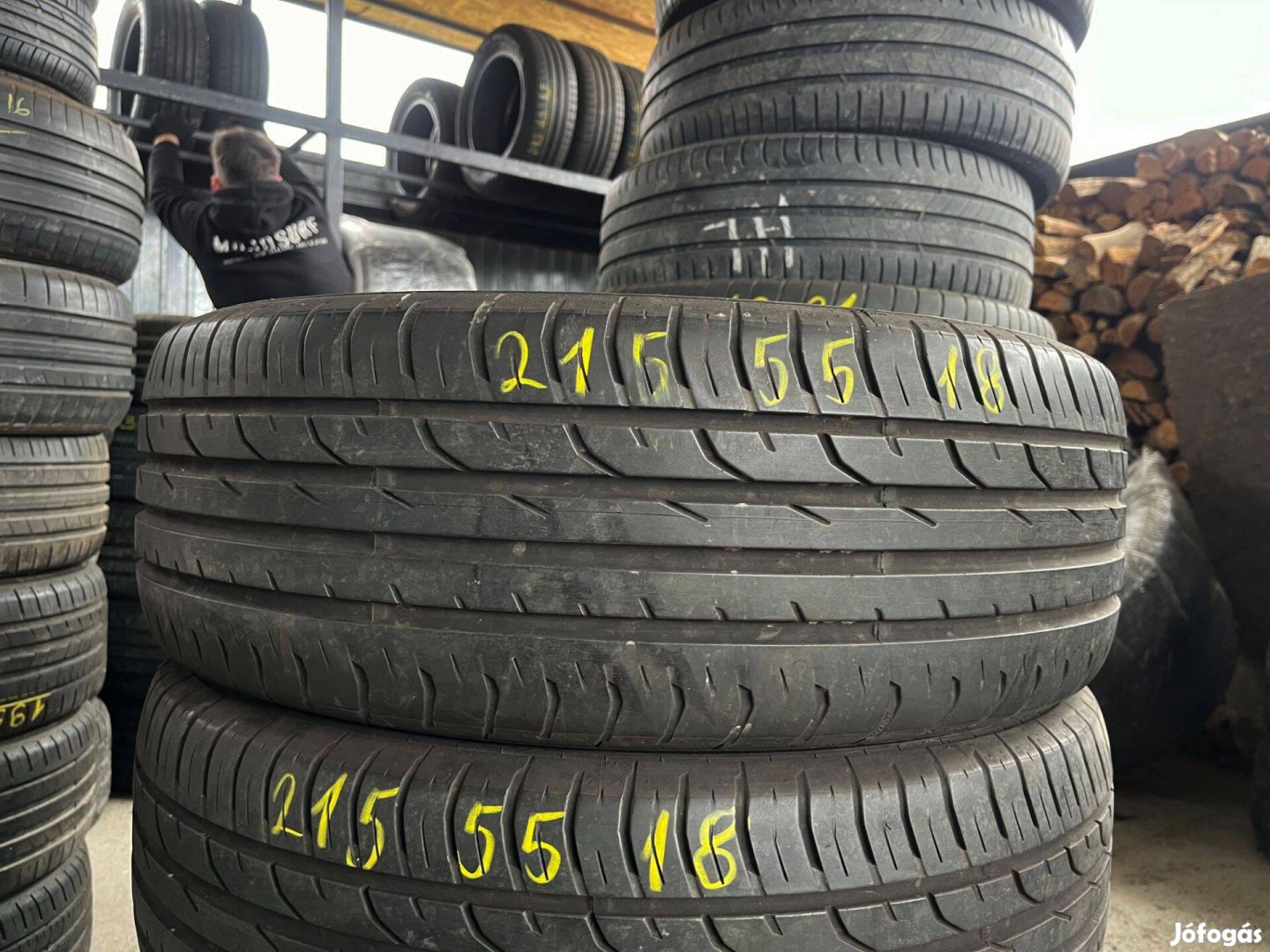 215/55 r18 Continental nyárigumi 4db eladó 215/55r18 garnitúra