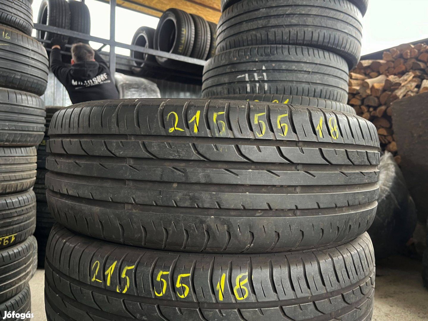 215/55 r18 Continental nyárigumi 4db eladó 215/55r18 garnitúra