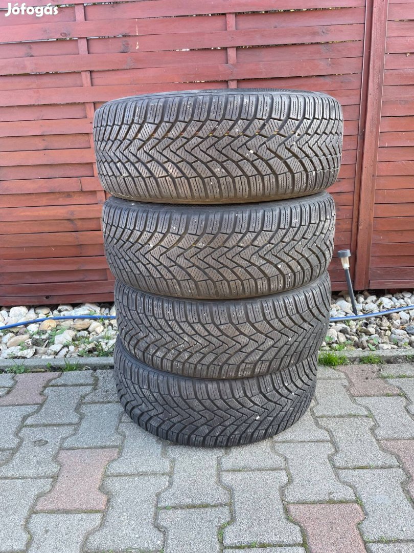 215/55r16 Continental