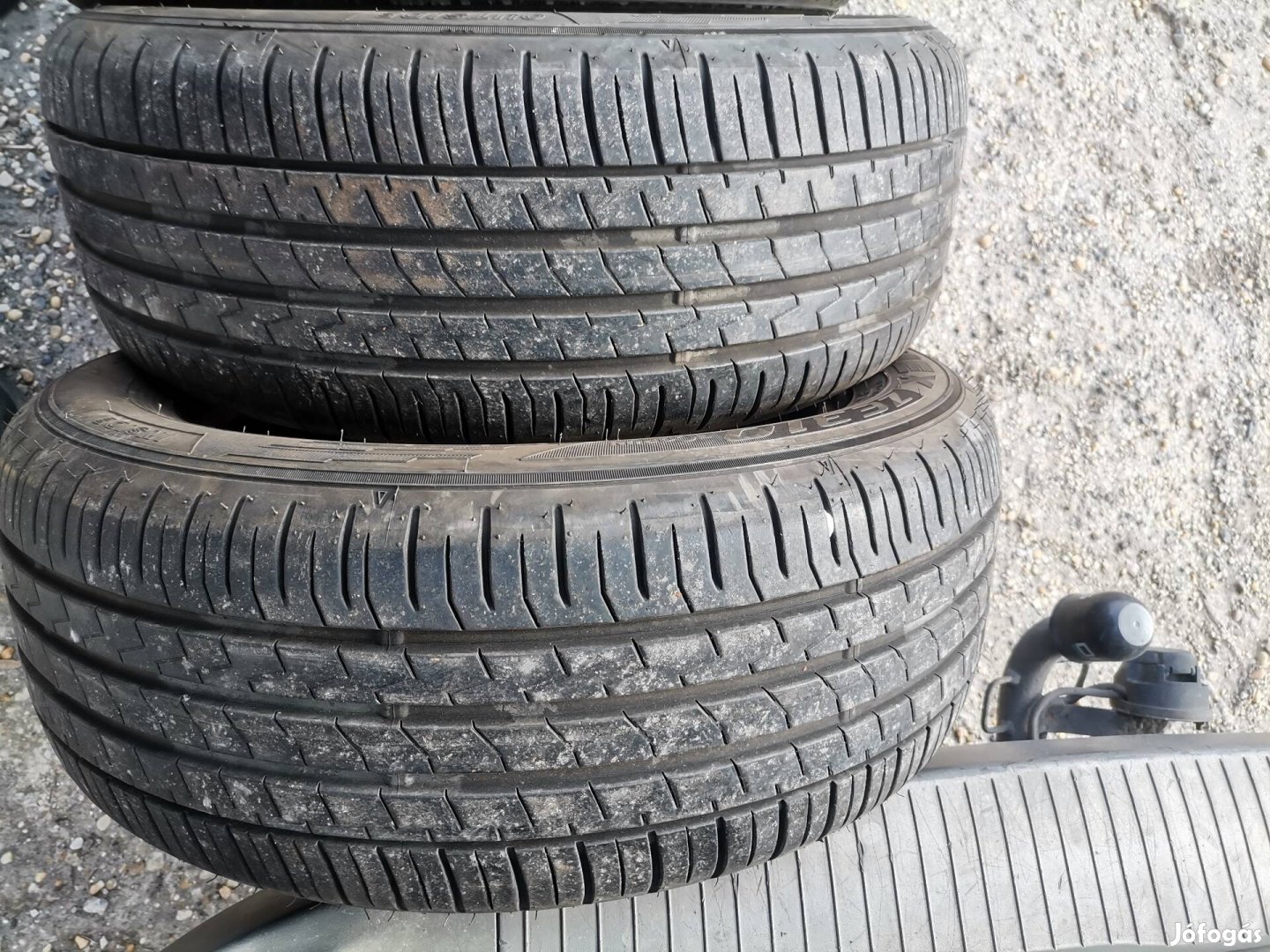 215/55r16 Falken nyárigumik