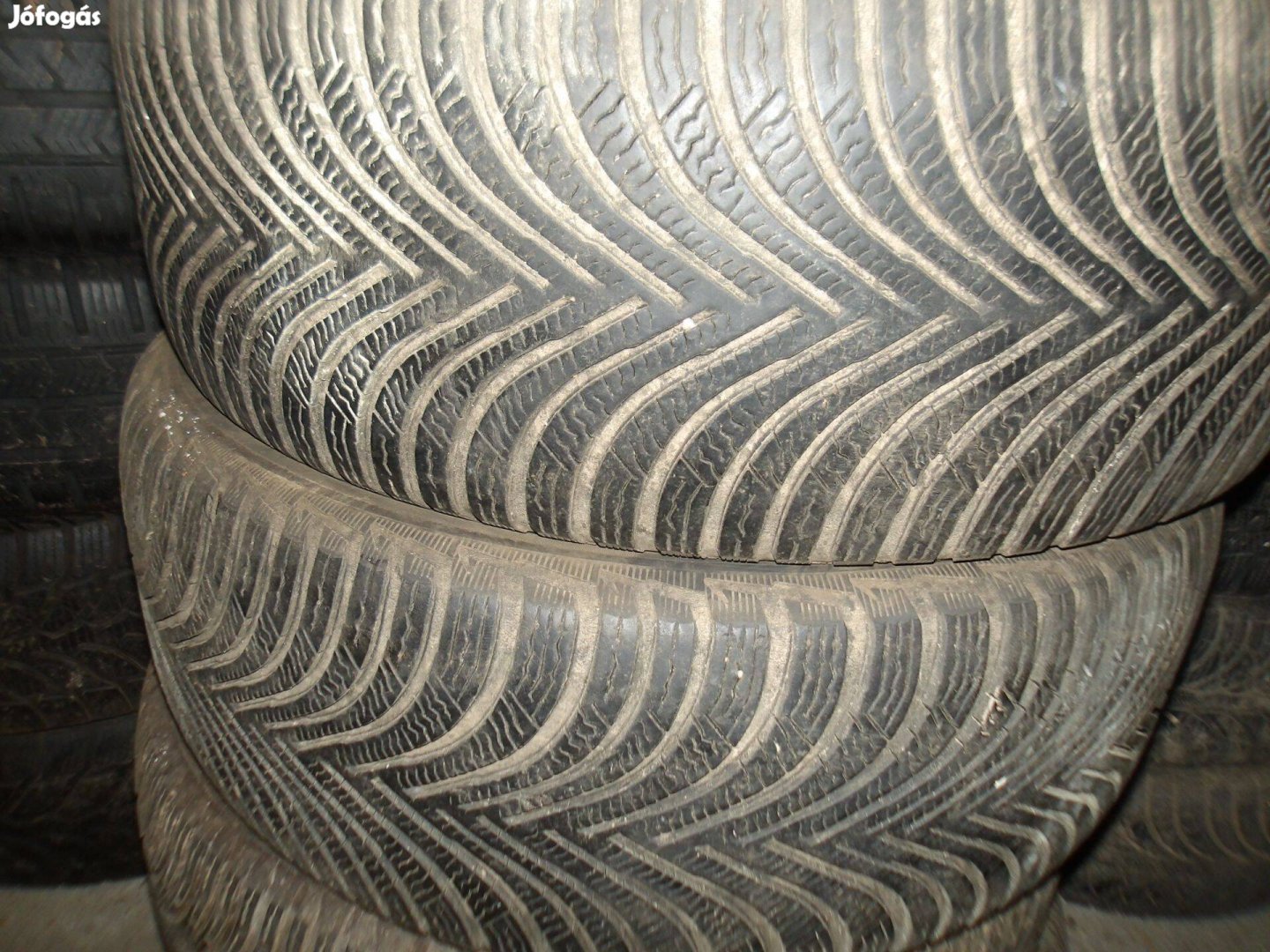 215/55r16 Michelin téli gumi ajándék szereléssel