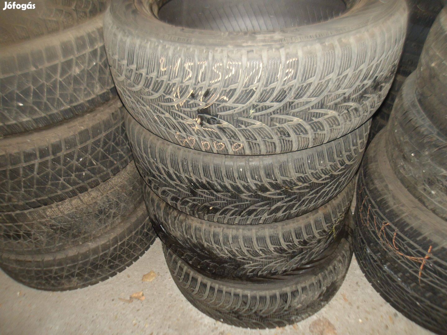 215/55r16 Nokian téli gumi ajándék szereléssel