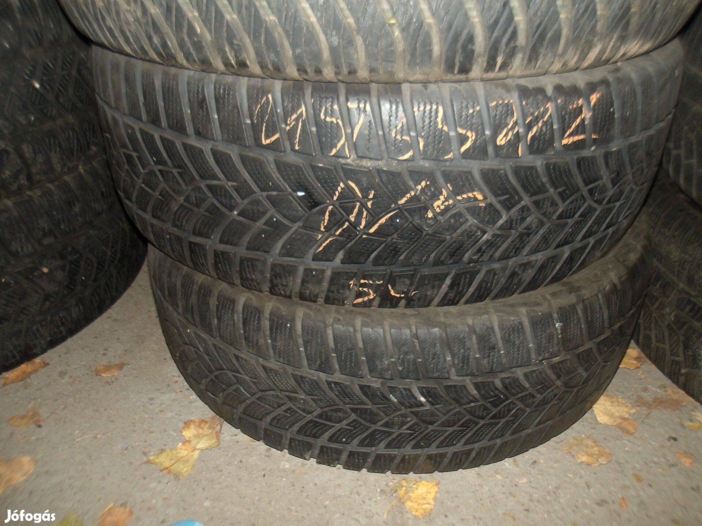 215/55r17 Dunlop téli gumi ajándék szereléssel