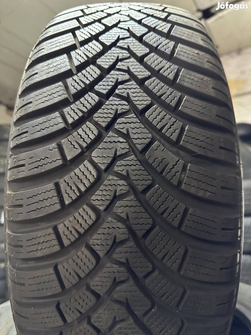 215/55r17 Falken Eurowinter téli gumi 215/55 R17