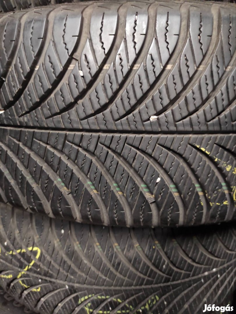 215/55r17 Goodyear 4évszak 70eft/4db