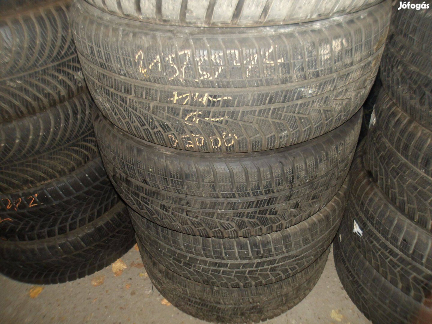 215/55r17 Hankook téli gumik ajándék szereléssel