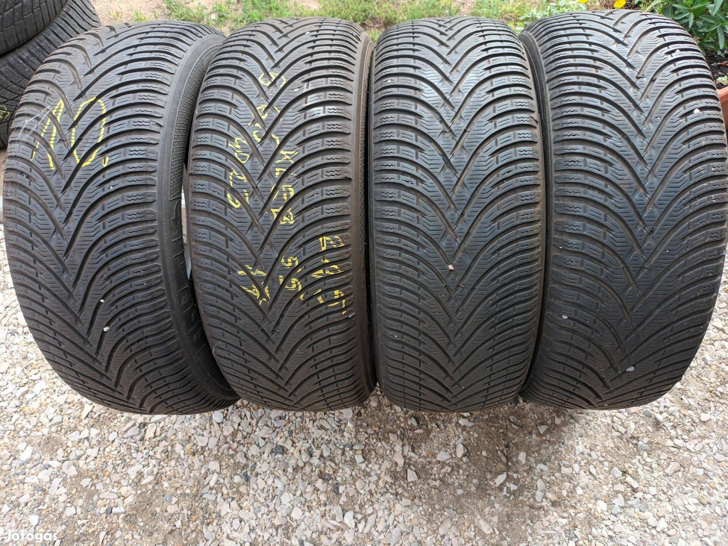 215/55r17 Kleber használt téligumi 4db szép