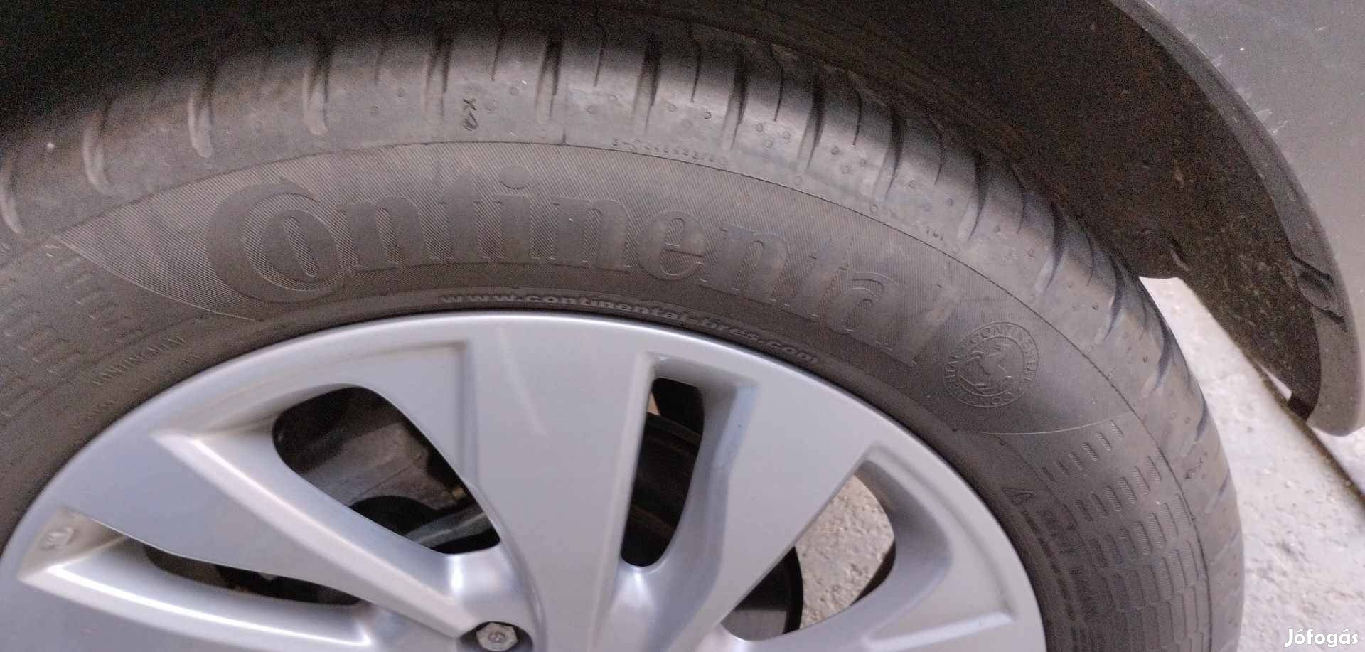 215/55r17 nyári