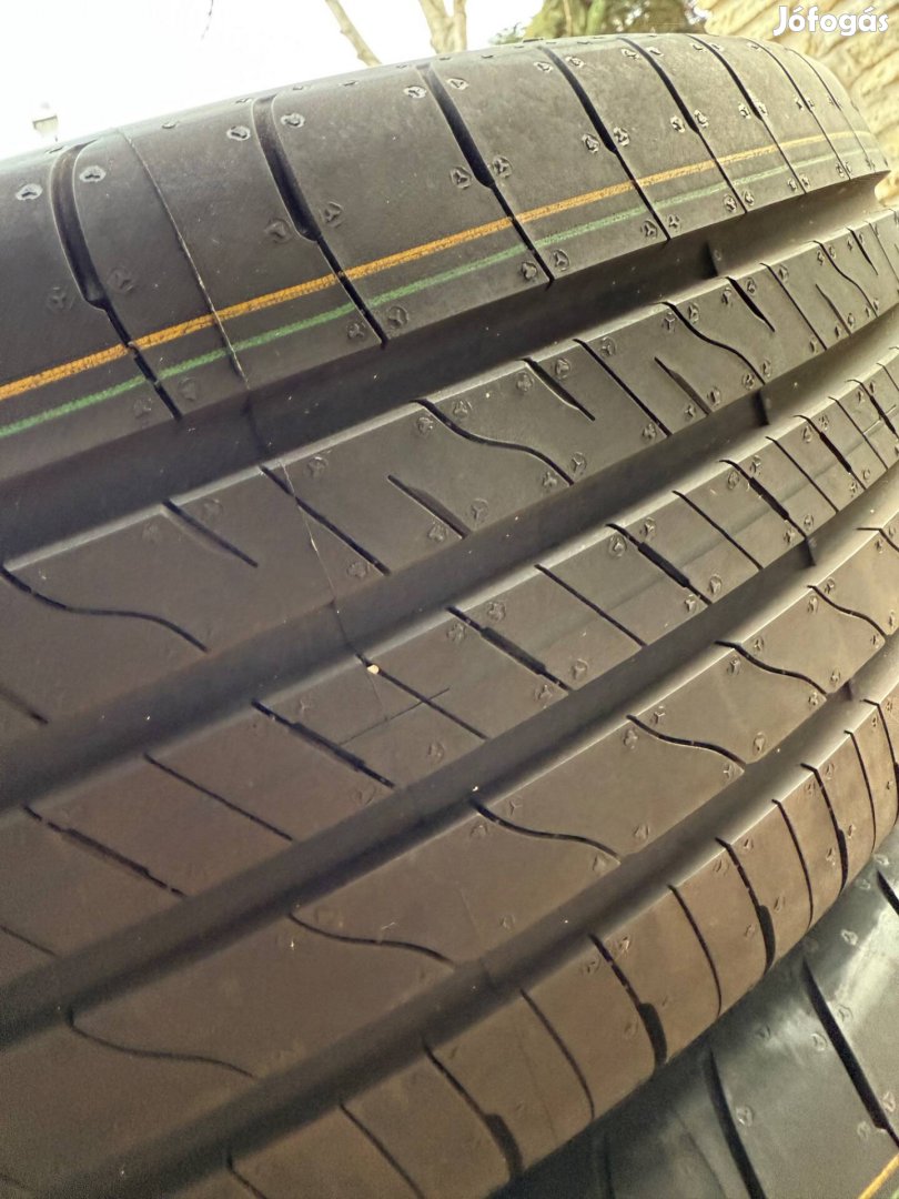 215/55r18 Goodyear nyári gumik