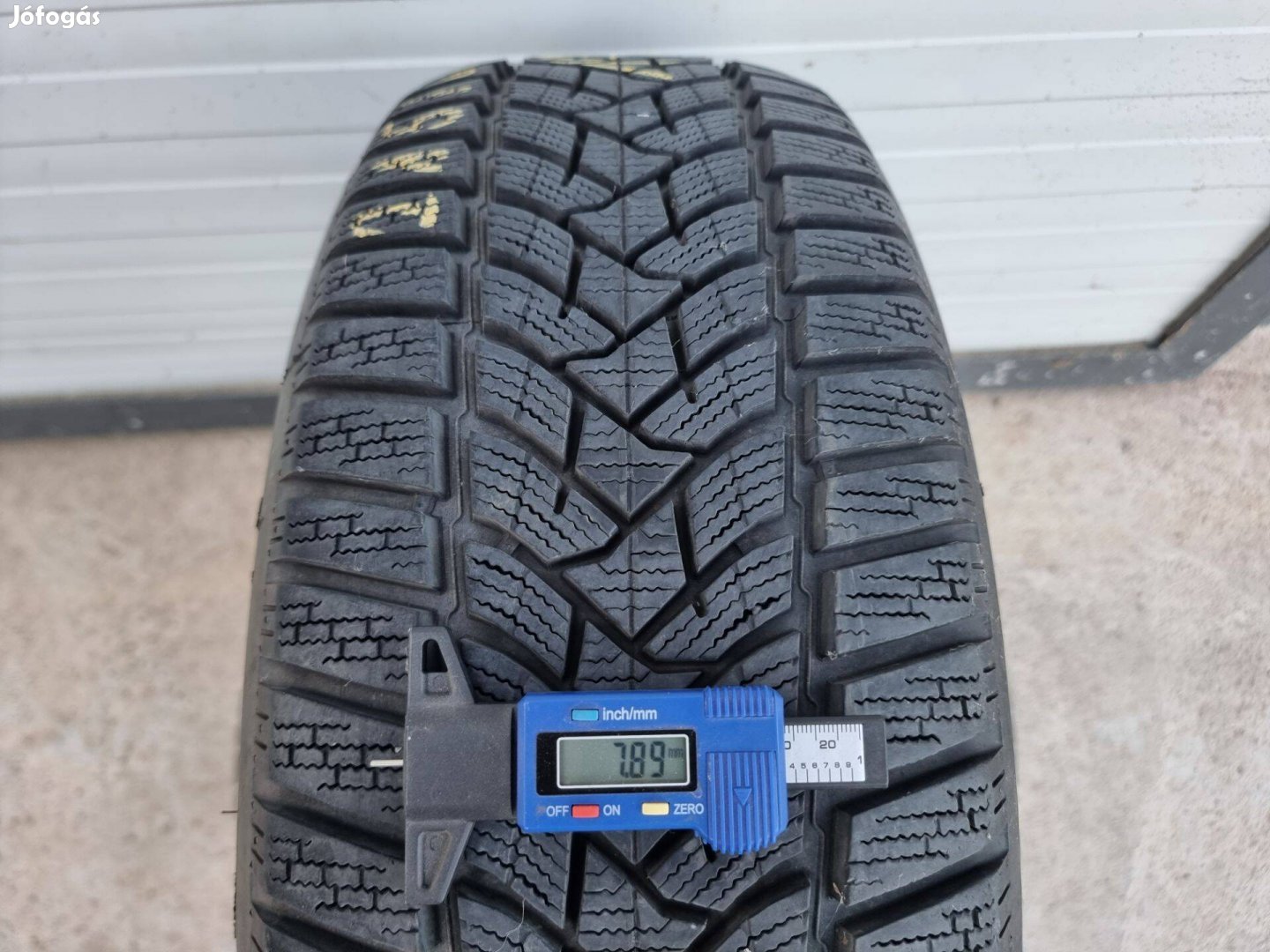 215/60R16 Dunlop téli gumi 2db teljesen újszerű állapotban eladó!