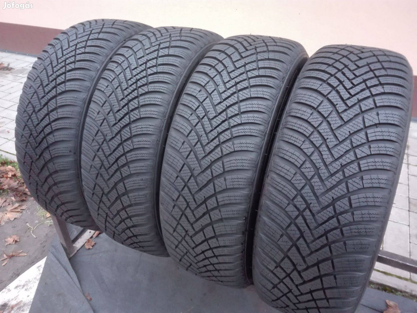 215/60R16 Új Hankook téli gumi garnitúra 215/60 r16