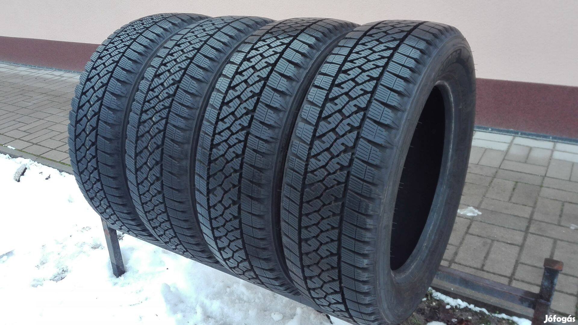 215/60R17C Új Bridgestone téli gumi garnitúra