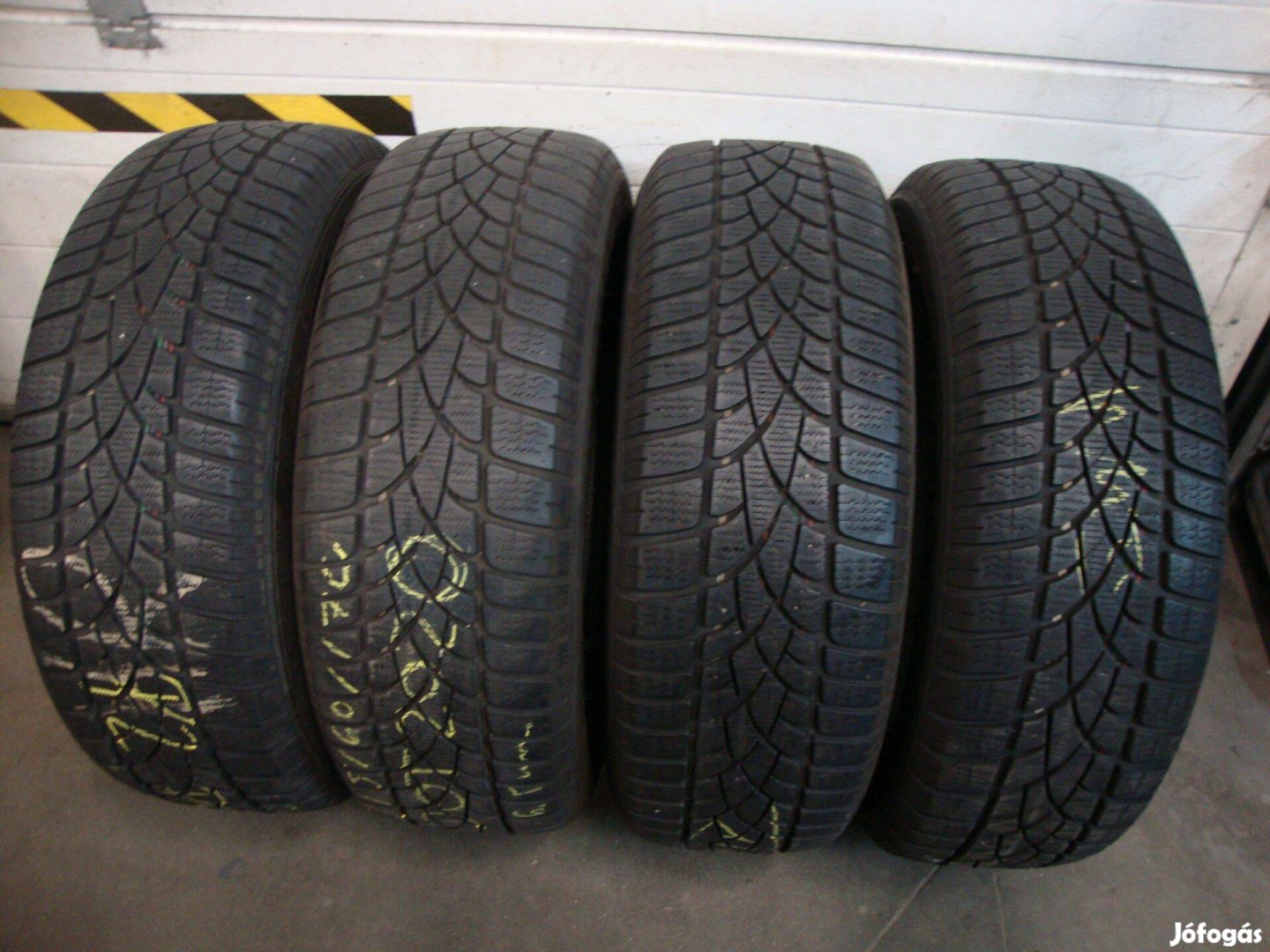 215/60R17 C Dunlop SP Wintersport 3D téli gumi