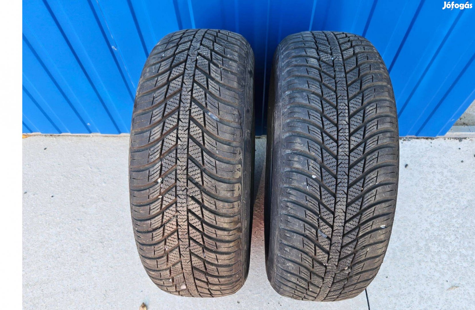 215/60 R16 Nexen négyévszakos gumi 2db 2021
