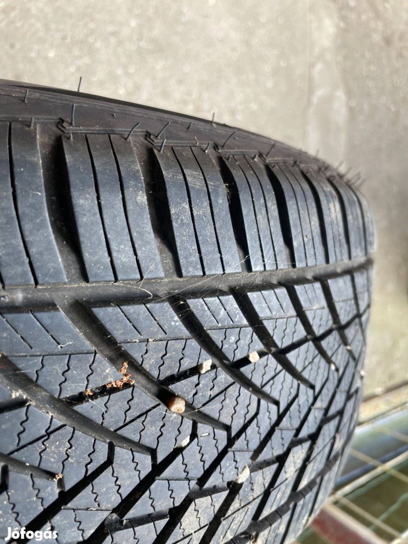 215/60 R16 negyevszakos gumi felnivel együtt (mazda)16x6.5J