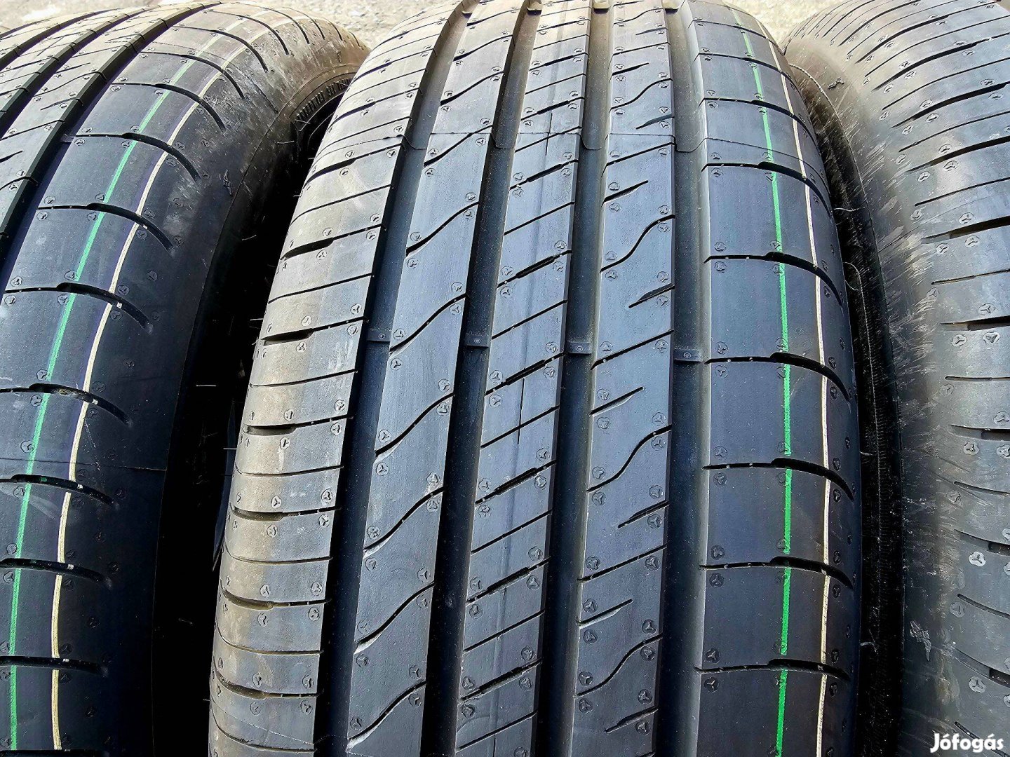 215/60 R17 96H - Goodyear Efficientgrip2 SUV - 2024