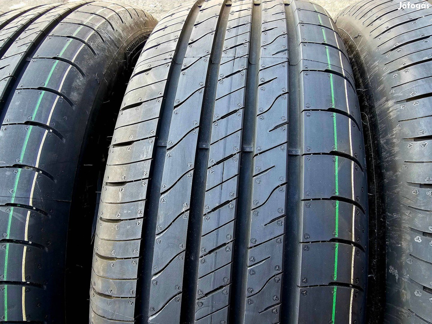 215/60 R17 96H - Goodyear Efficientgrip2 SUV - 2024