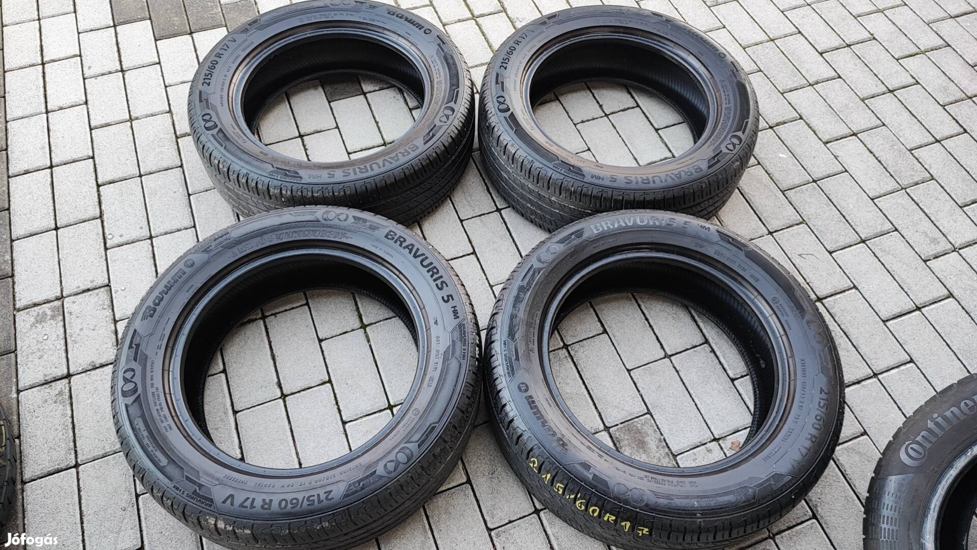 215/60 R17 Barum nyárigumi 