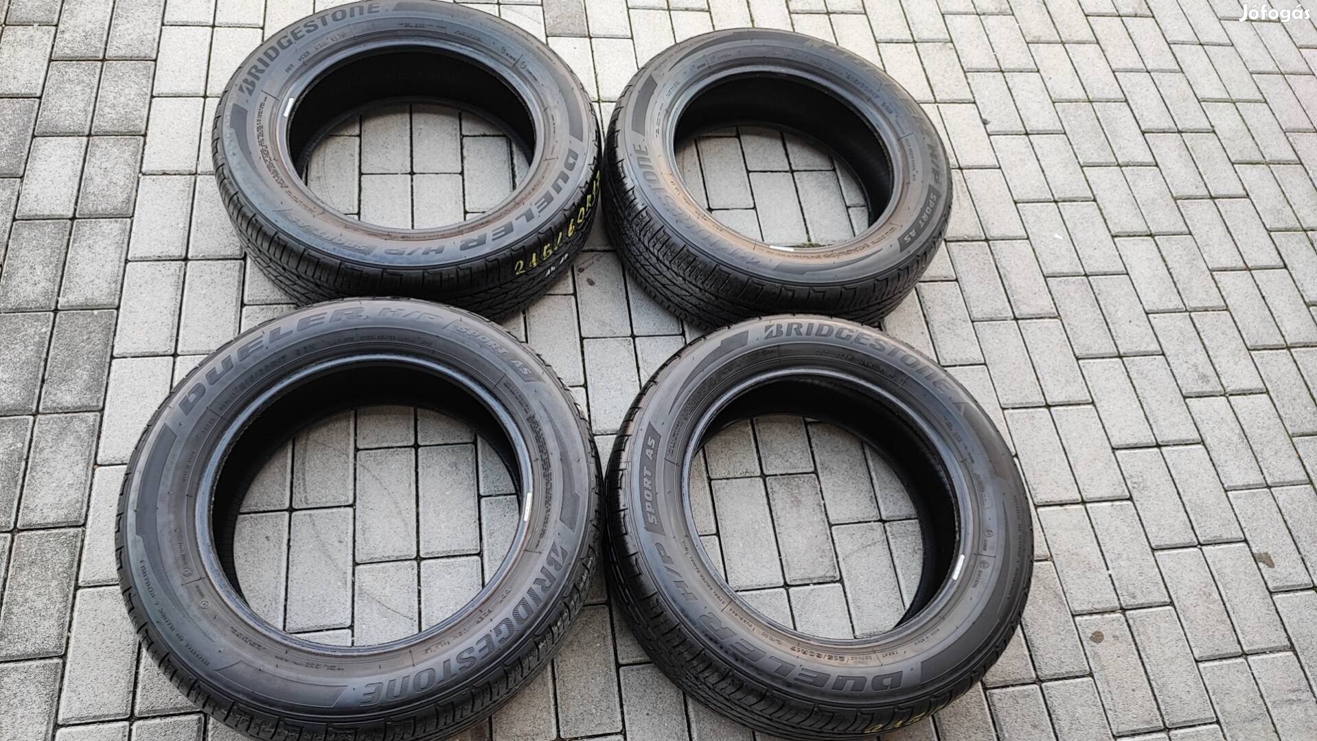 215/60 R17 Bridgestone 4évszakos négyévszako négy évszakos gumi 