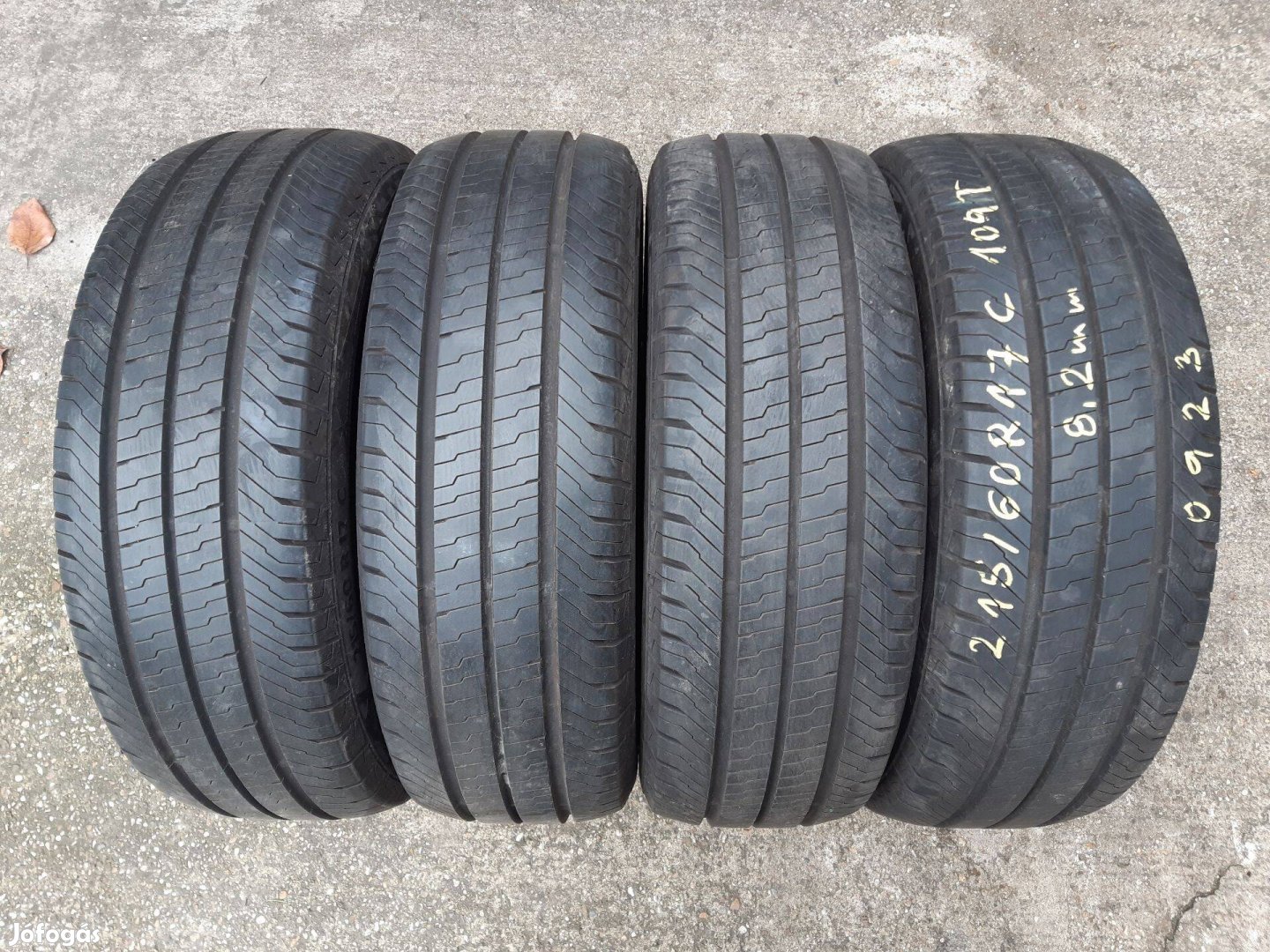 215/60 R17 C - Continental nyárigumik