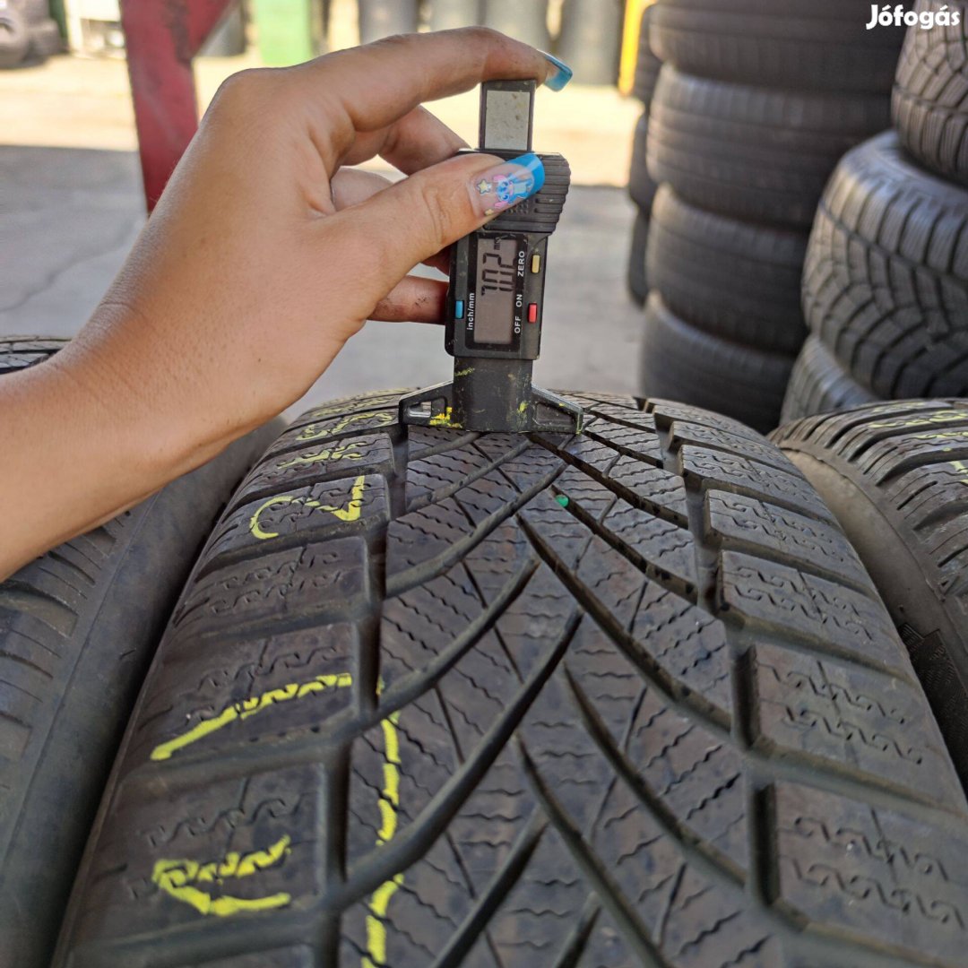 215/60 R17 Falken téli gumi 50000ft a 4db/211/
