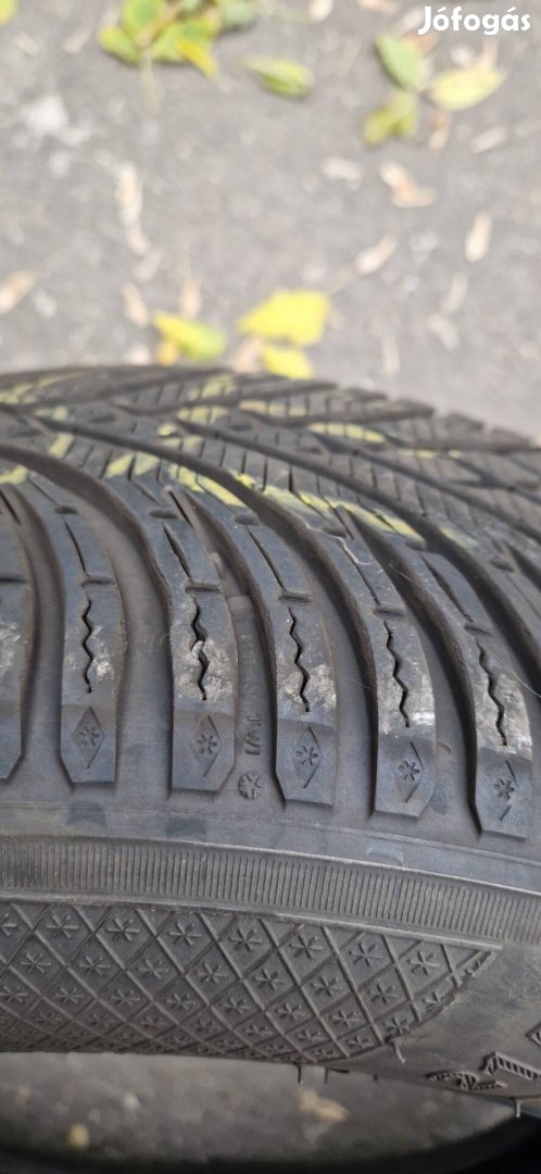 215/60 R17 Téligumi - Kleber Krisalp HP3 1 szezont futott