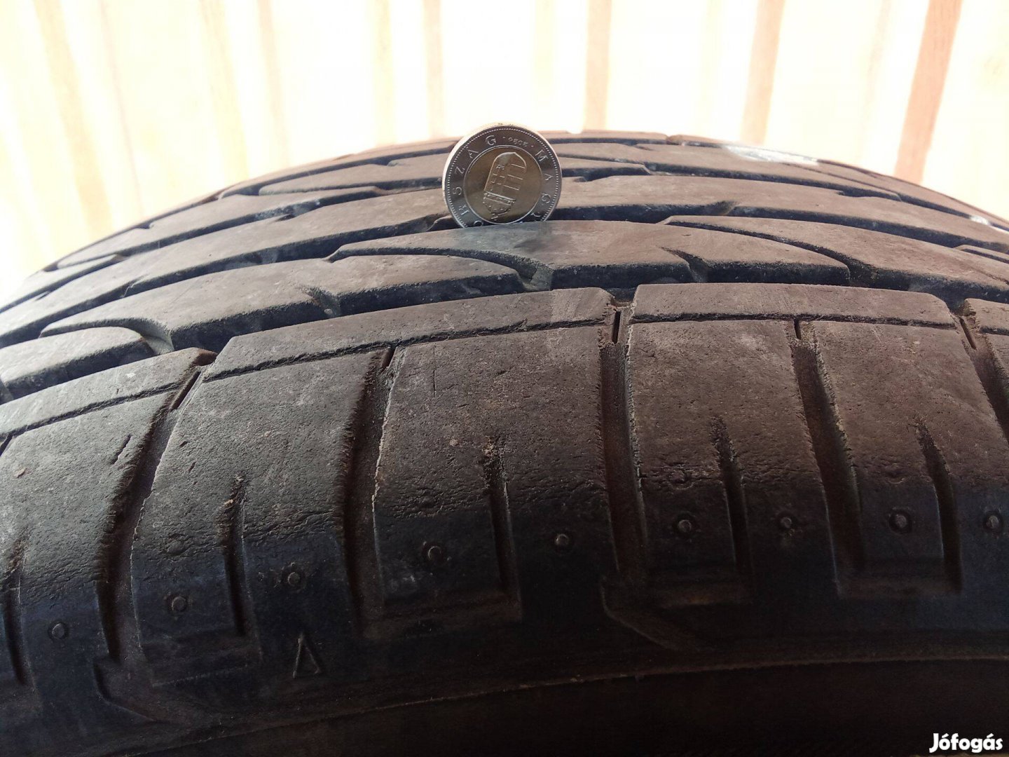 215/60 R17 nyári gumiabroncs