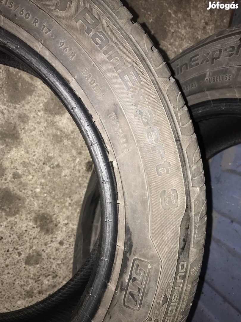 215/60 R17 uniroyal