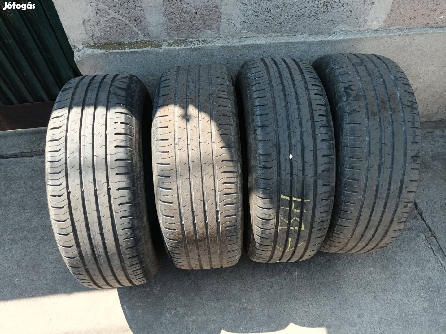 215/60 r16 Continental nyári gumik