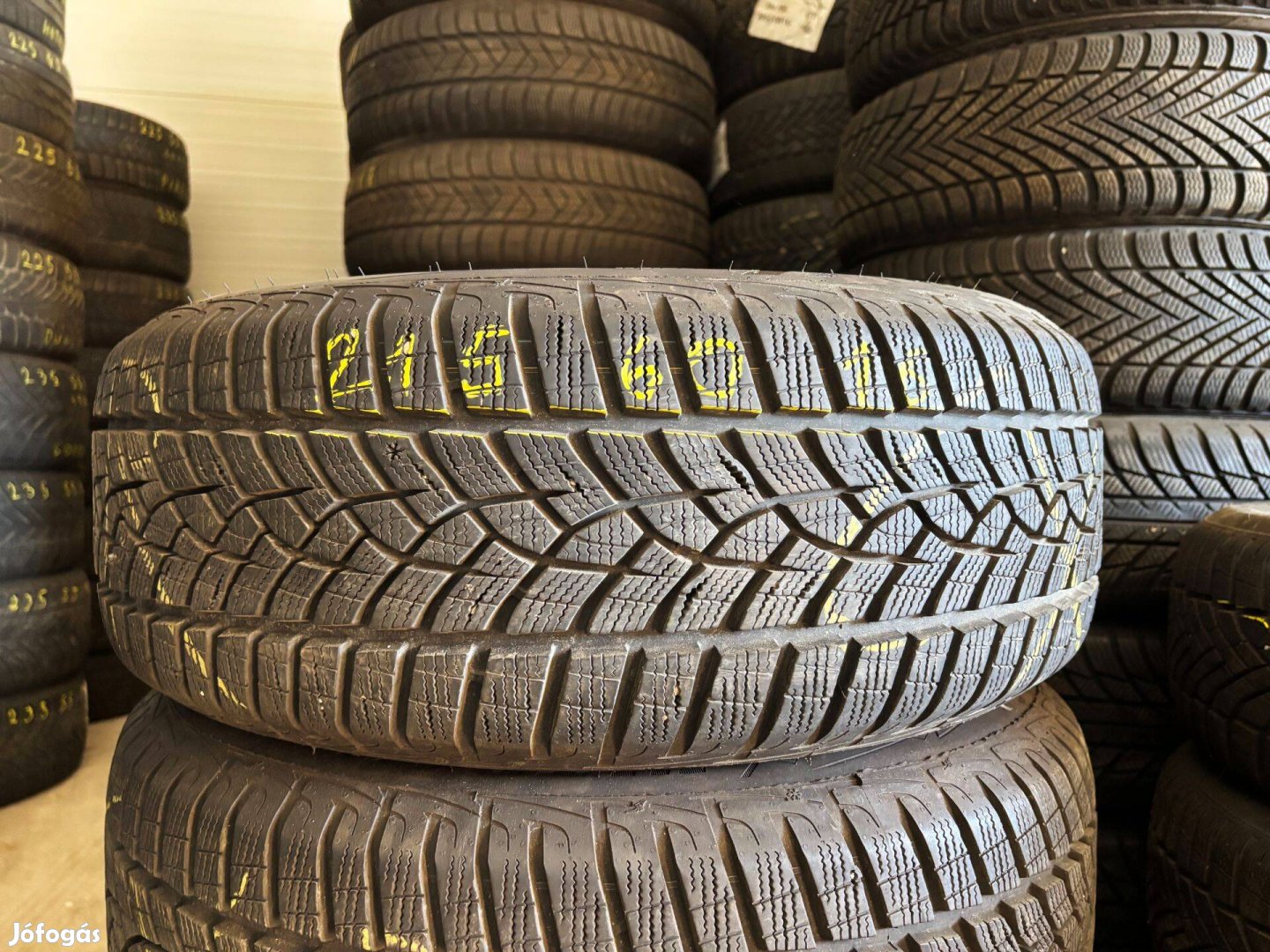 215/60 r16 Goodyear téligumi 8mm eladó 4db 215/60r16 garnitúra