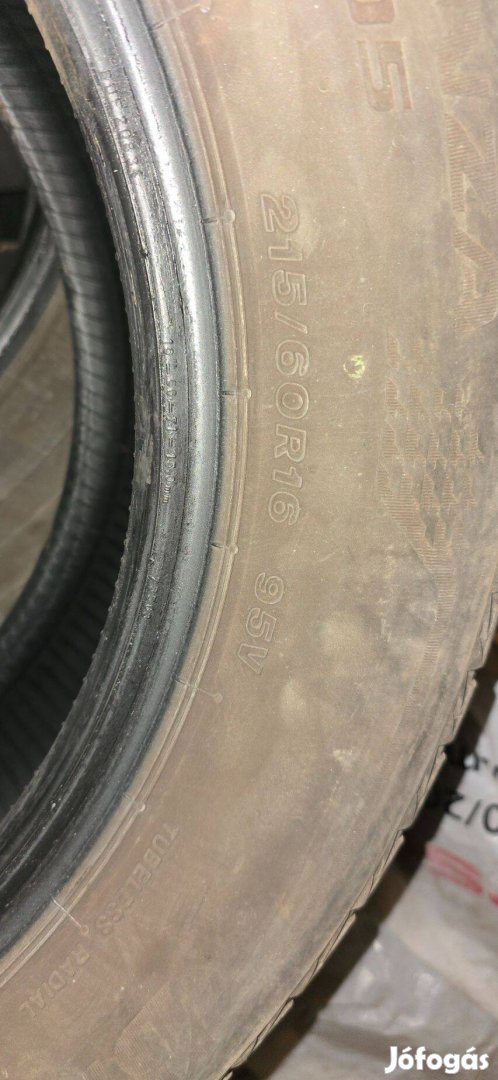 21560 r16 nyári gumik eladók