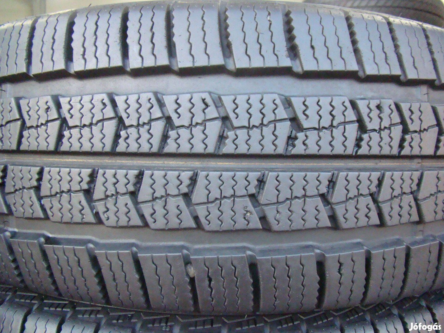 215/60 r17c Nexen C-s kisteher téli gumi 215/60r17