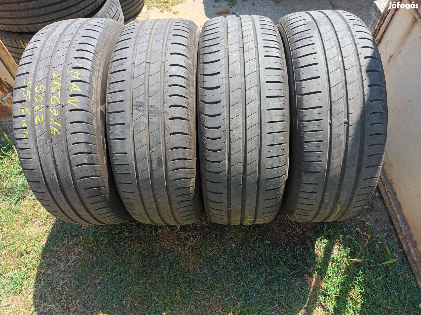 215/60r16 Hankook használt nyári gumi 4db szép