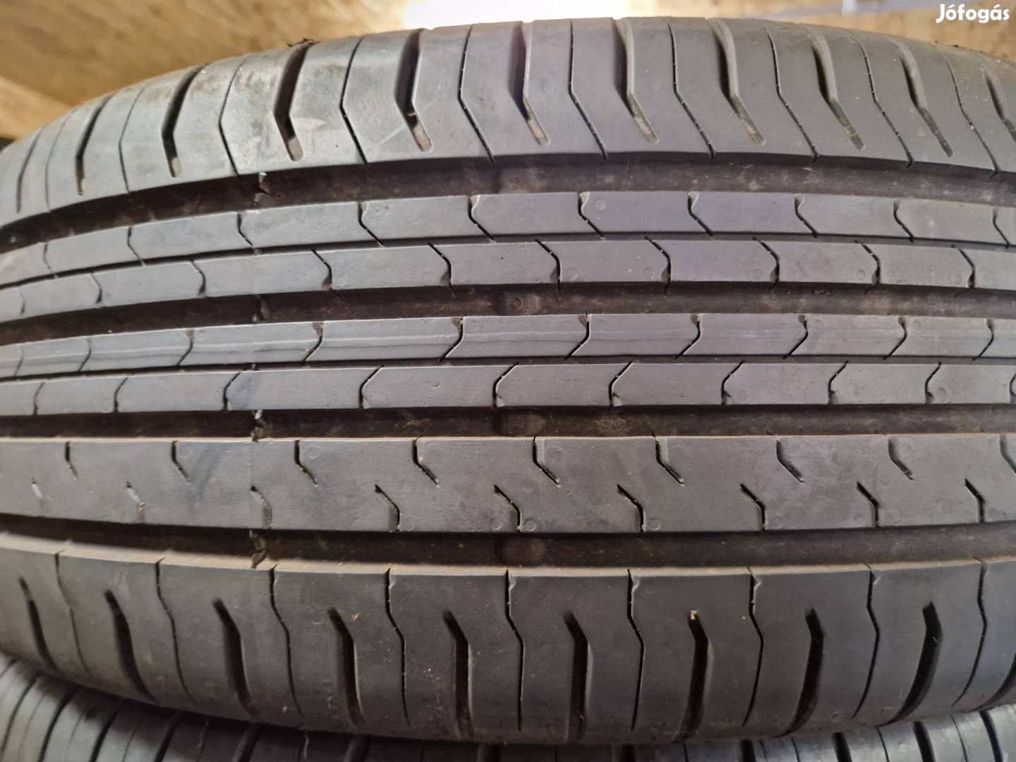 215/60r17 Continental nyarigumi 2db újszerű