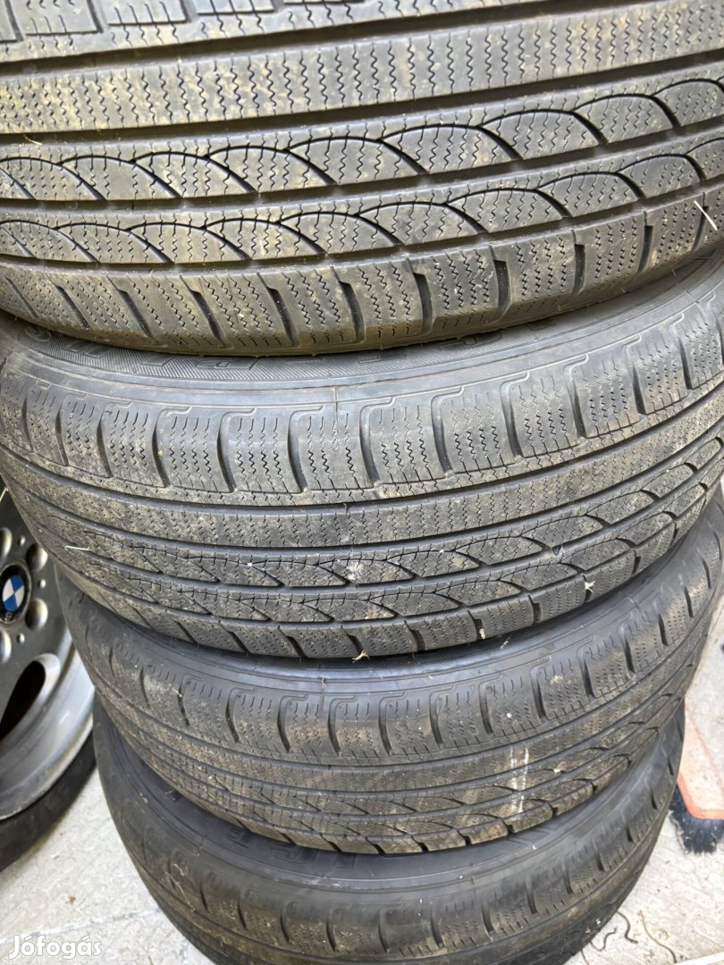 215/60r17 nyari gumi garnitura