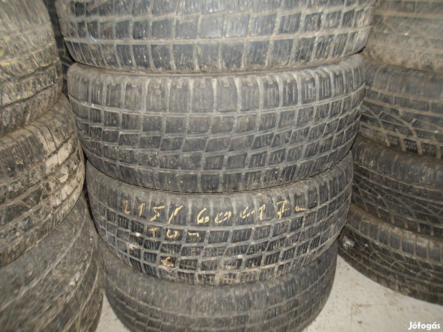 215/60r17c Toyo téli gumi ajándék szereléssel