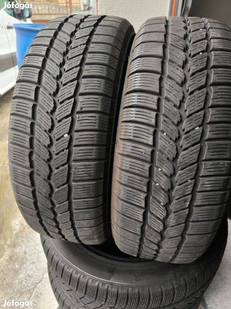 215/65R15C 2db újszerű téli Michelin kisteherre