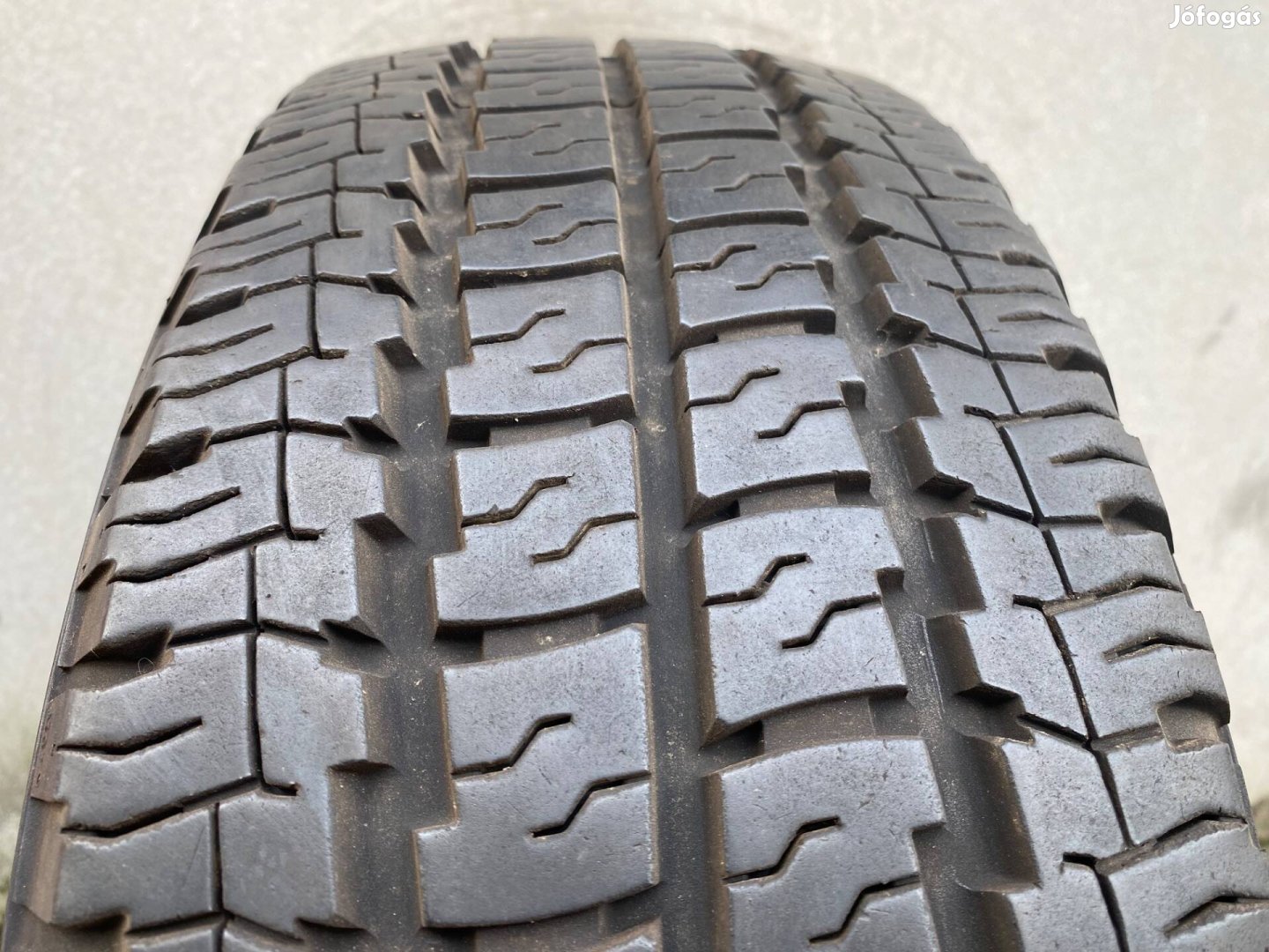 21565R15C kistehergumik