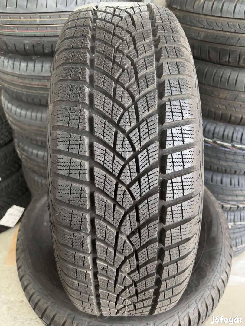 215/65R16 215/65 R16 új Goodyear téli gumi ÁR/db Dot21