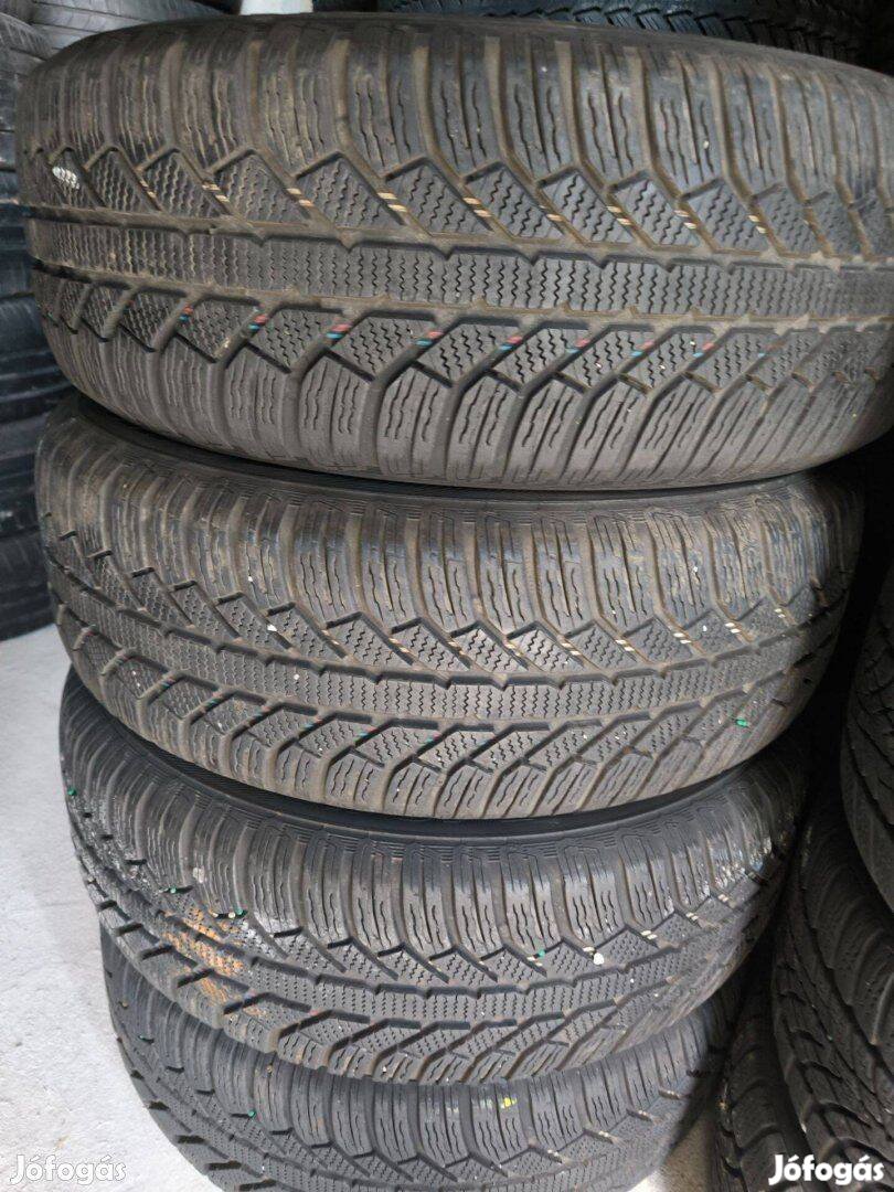 215/65R16 215/65 Semperit téligumi