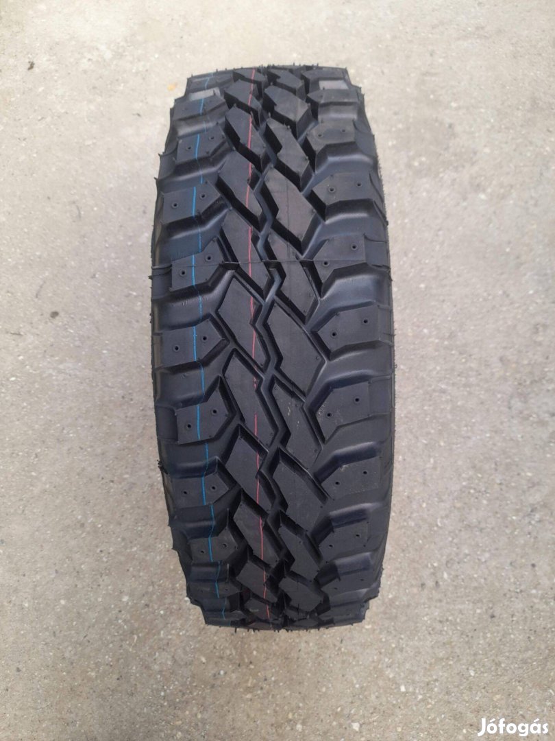 215/65R16 B FG KM 1 mintás terepgumi